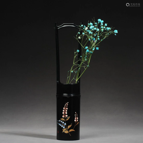 Japanese hand-painted lacquer vase