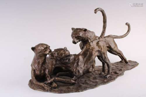 José-Maria DAVID (1944-2015)Les trois lionceauxBronze à pati...