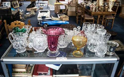 Quantity of Glass Items, including jugs, vases, bowls, tanka...