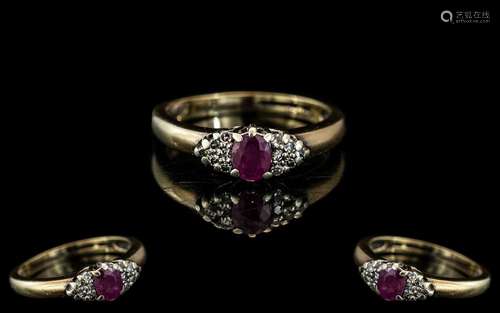 Ladies 18ct Gold - Attractive Ruby and Diamond Set Ring. Ful...