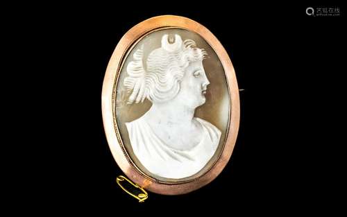 Victorian Period - Attractive Large Shell Cameo Brooch - Mou...