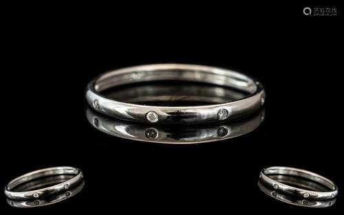 18ct White Gold Diamond Band Set With Eight Round Brilliant ...