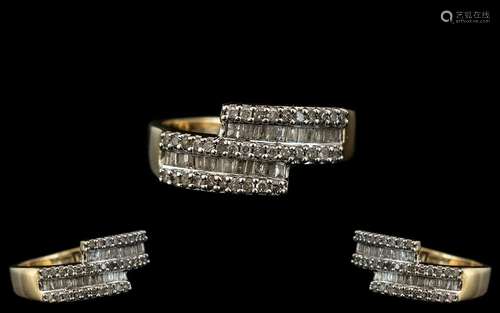 Ladies Nice Quality 9ct Gold - Diamond Set Designer Ring. Th...