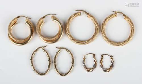 Four pairs of 9ct gold hoop shaped earrings in a variety of ...