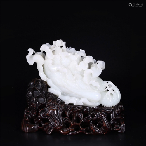 A Chinese Carved Jade Cabbage Decoration