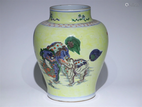 A Chinese Yellow Ground Wu-Cai Glazed Porcelain Vase