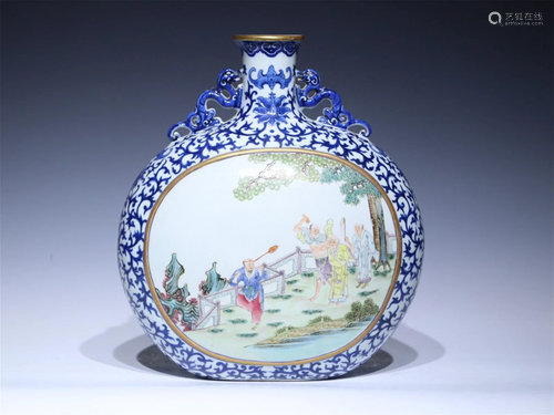 A Chinese Famille-Rose Glazed Porcelain Moon Flask