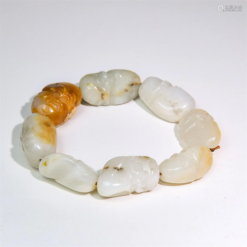 A Chinese Carved Jade Bracelet