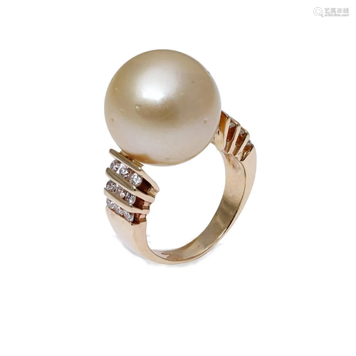 A south sea Indonesian pearl and diamond ring,