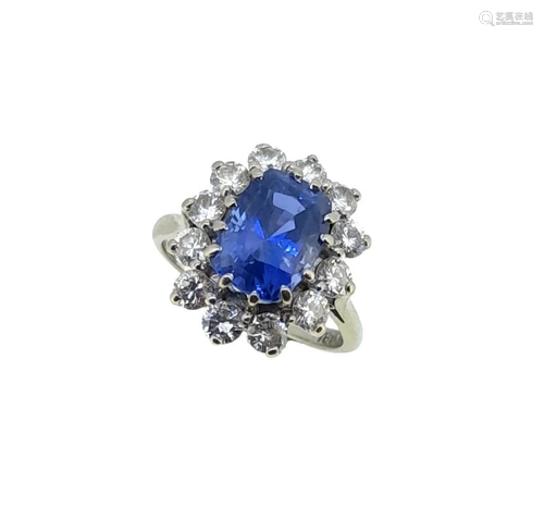 A sapphire and diamond cluster ring,