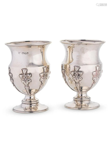 A pair of Edward VII silver vases,