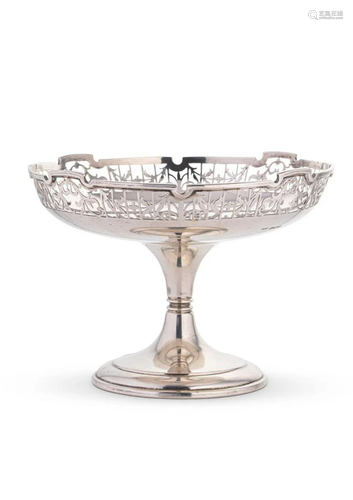 A George V silver standing dish,