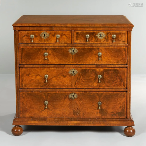 William and Mary-style Chest of Drawers