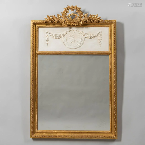 Neoclassical-style Giltwood Mirror