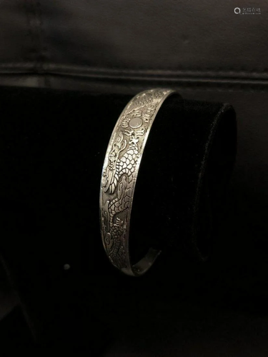 Tibetan Silver Decorated Ladies Asian Bangle