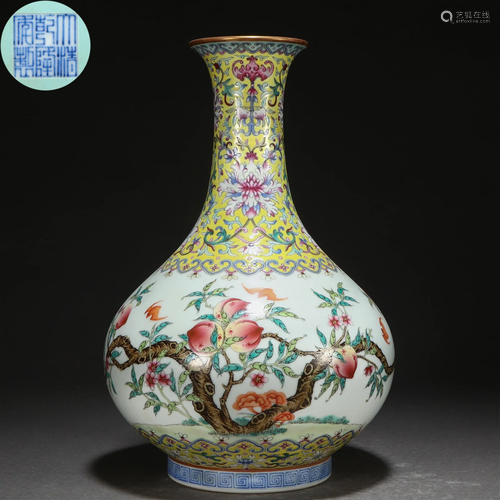 A Chinese Famille Rose Peaches Decorative Vase