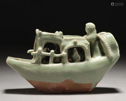 A Chinese Longquan Celadon Glaze Boat