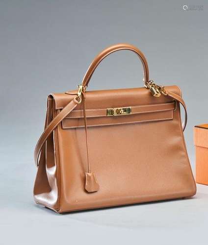 HERMES, Paris<br />
SAC A MAIN modèle "Kelly" 35 c...