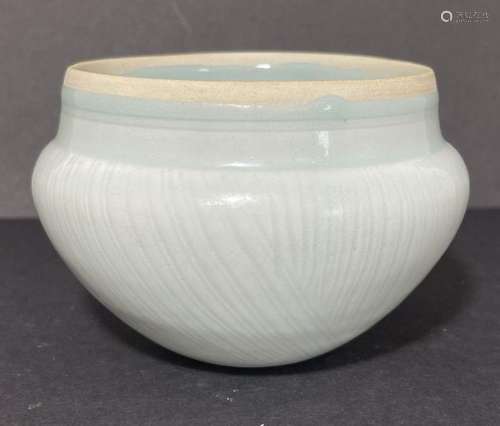 A CHINESE CELADON TYPE BOWL PROBABLY SONG DYNASTY OR LATER