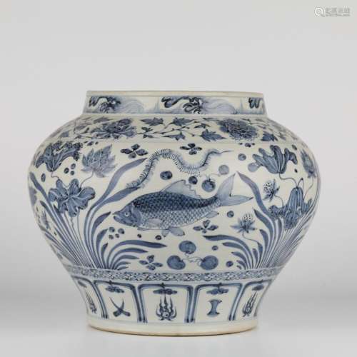 Chinese blue and white glazed jar, Yuan Dynasty