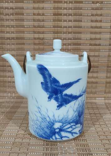 Wang Bu, Blue and White Glazed Porcelain Teapot