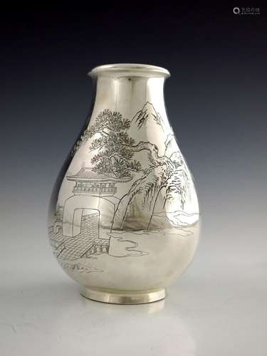 A Japanese silver vase, 20th century, ba