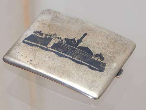 Cigarette case