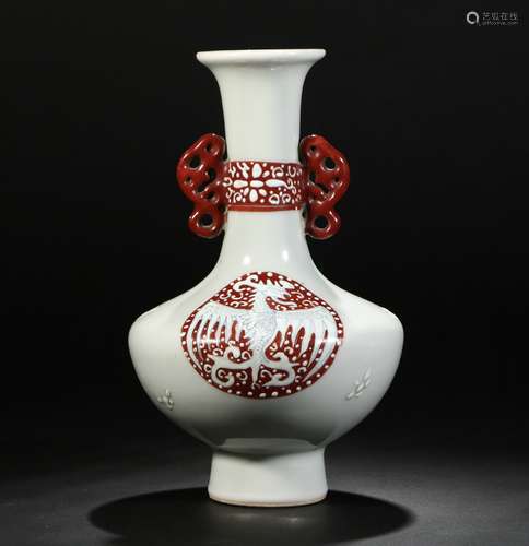 Green Glaze Porcelain Bottle , China