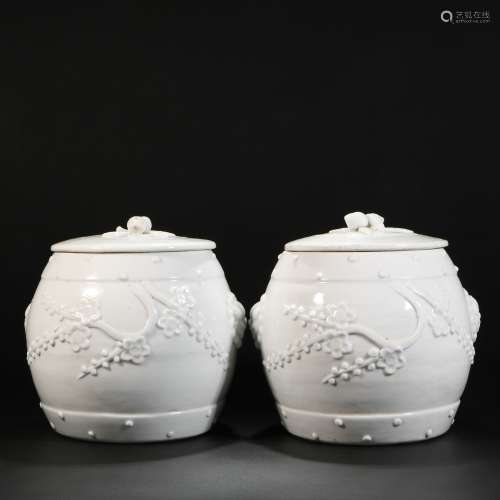A Paif Or Dehua Kiln Carving White Glaze Porcelain Jars, Chi...