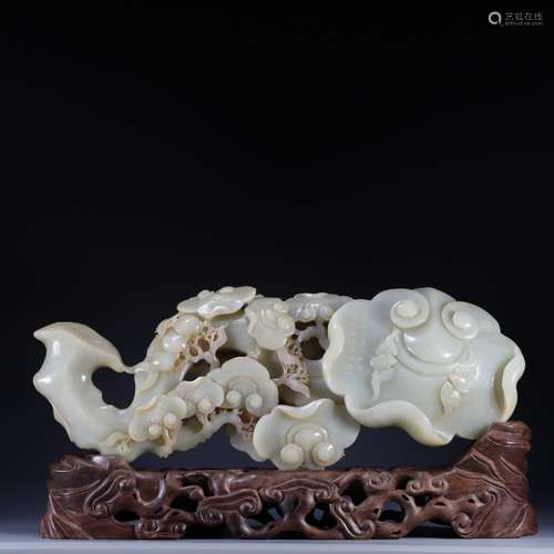 Hetian Jade  Ruyi Ornament
, China