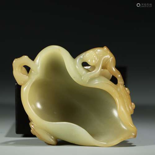 Hetian Yellow Jade Brush Holder
, China