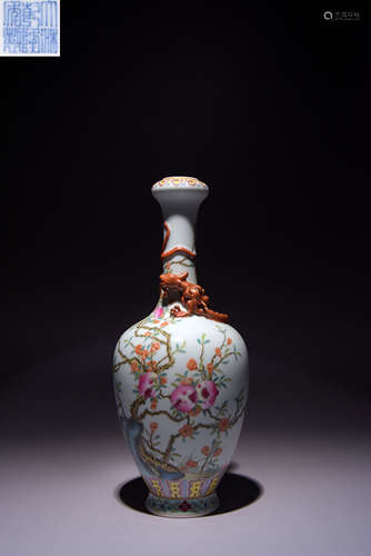 Qing Dynasty Period Of Qianlong Famille Rose Porcelain 