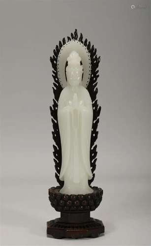 Hetian jade Avalokitesvara in qing Dynasty