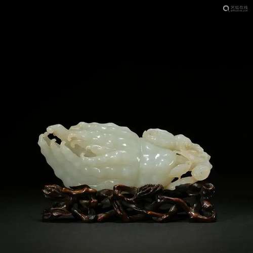 A white jade carving of a buddha hand citron, Qing dynasty