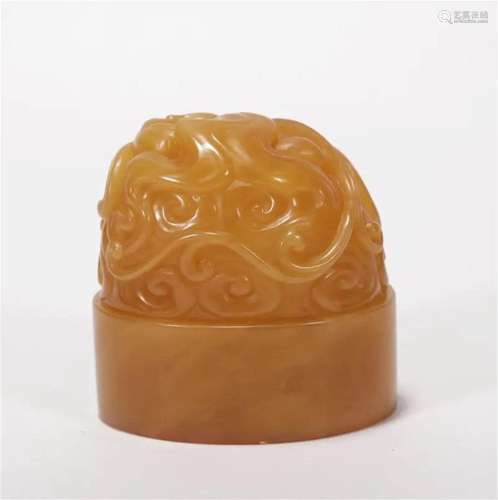 Qing Dynasty Tian Huang Dragon Button Seal