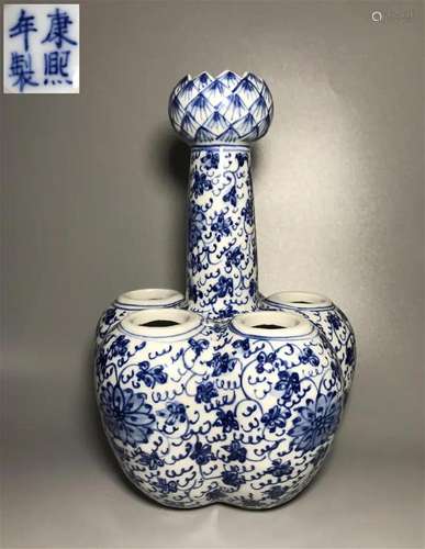 "Kangxi year" blue and white tulip vase appreciati...