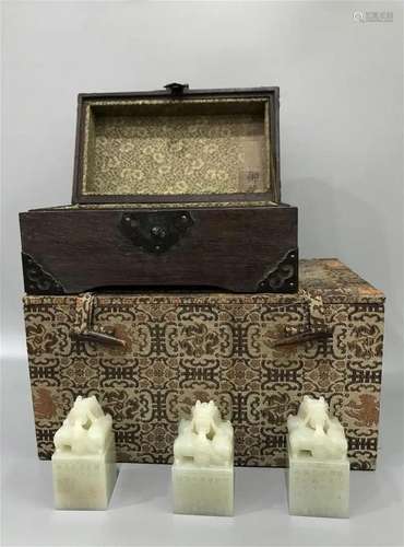 Hetian White jade Seals of the Qing Dynasty (3 pieces)