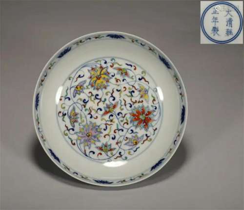 "Qing Yongzheng year" bucket color flower plate