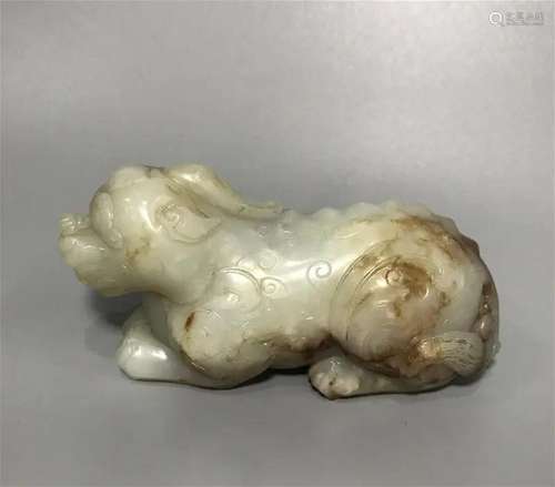 Hetian jade beast of the Qing Dynasty