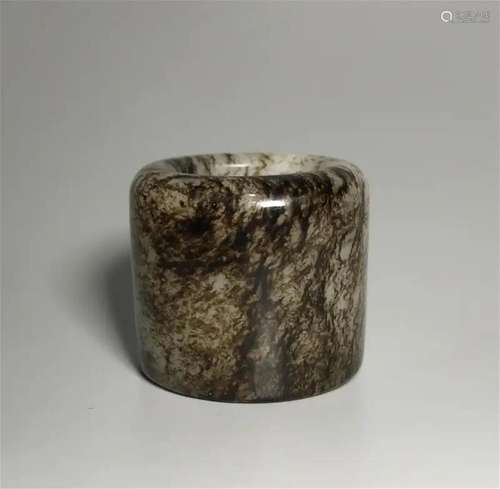 Ming dynasty jade pull finger