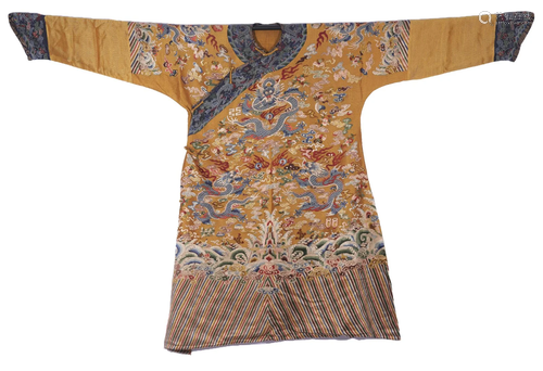 A CHINESE IMPERIAL SILK EMBROIDERED DRAGON ROBE