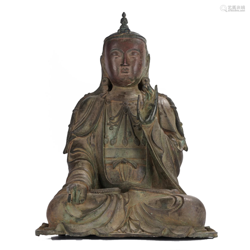 A BRONZE FIGURE OF GUANYIN