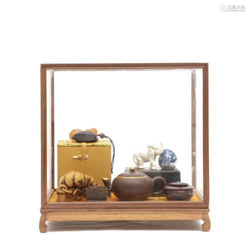 A SPECIAL CHINESE TREASURE BOX