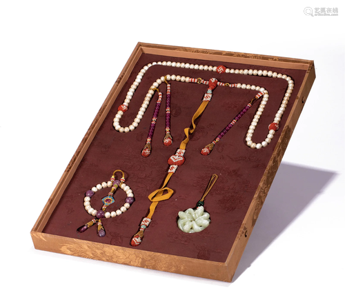 A SET OF PEARL ROSARY AND PRAYER BEADS