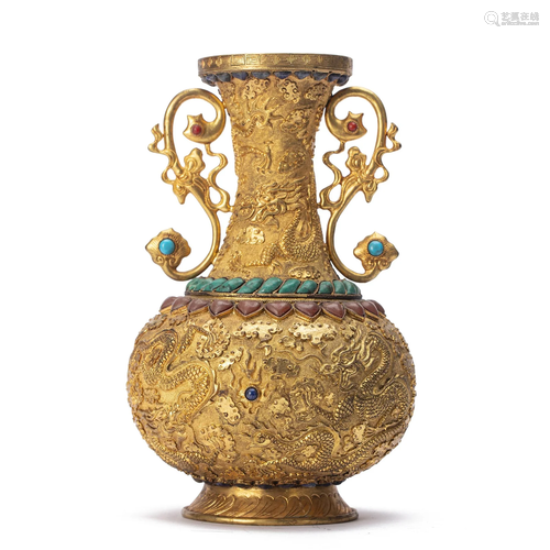 A CHINESE HARDSTONES INLAID BRONZE-GILT VASE