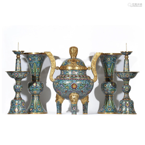 A FINE FIVE PIECES CLOISONNE ENAMEL RITUAL ITEMS