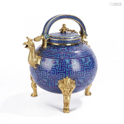 A CHINESE CLOISONNE ENAMEL EWER