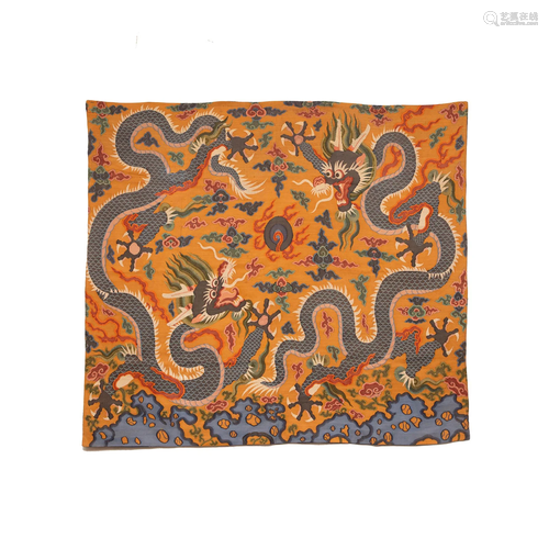 A CHINESE KESI EMBROIDERED DRAGONS HANGING PANEL