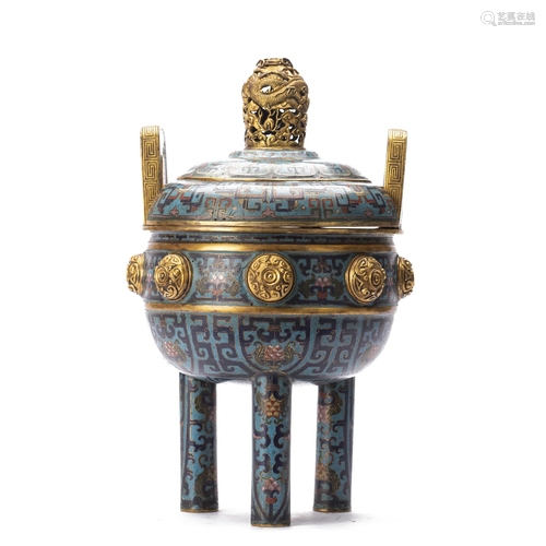 A CHINESE CLOISONNE ENAMEL TRIPOD CENSER