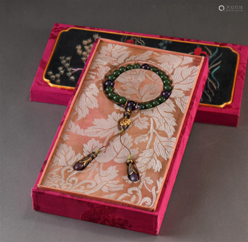 A Chinese Jadeite Prayer Beads